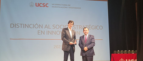 Por proyectos de innovación y desarrollo: Siderúrgica Huachipato fue reconocida por la UCSC